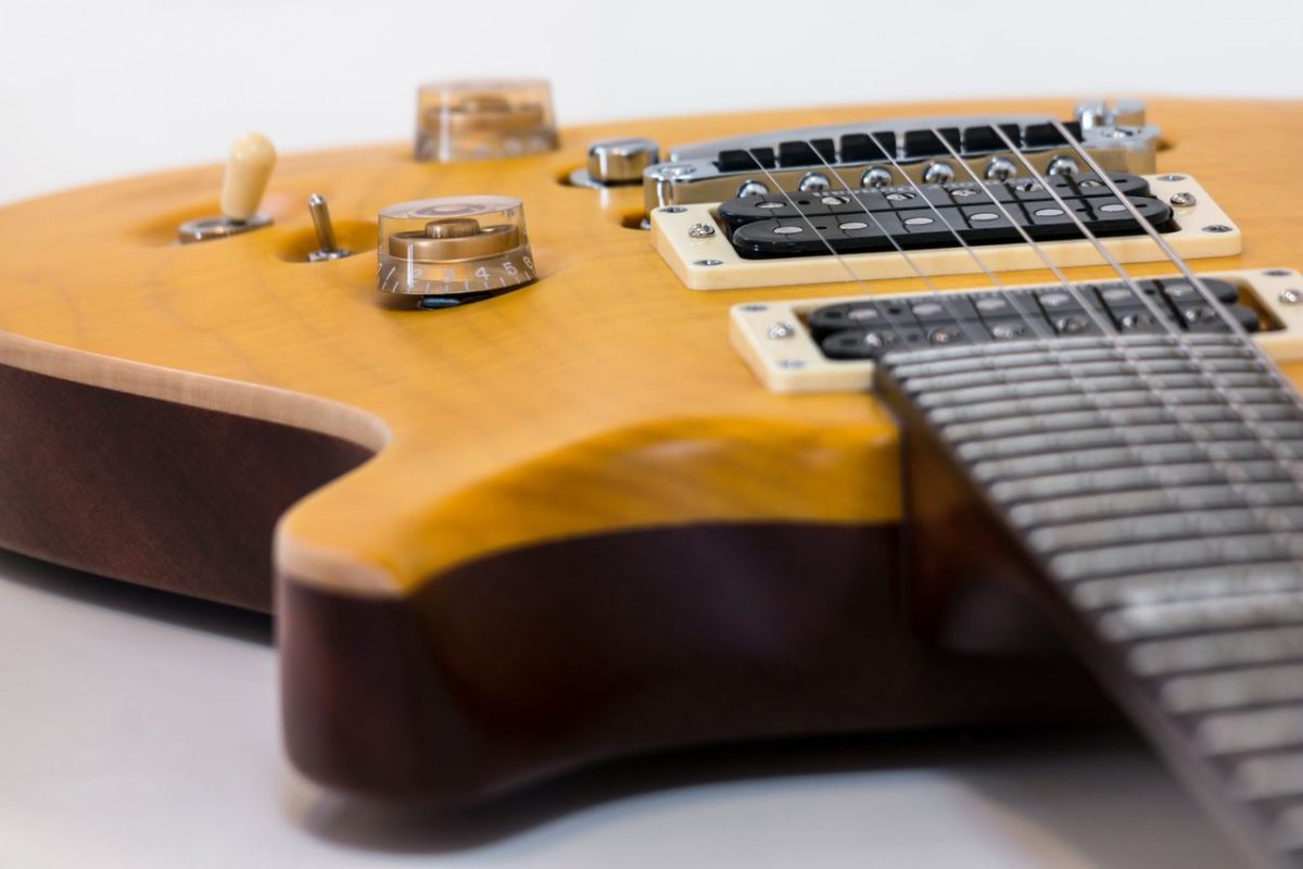 Gitara elektryczna – jak zacząć naukę i jaki model wybrać?